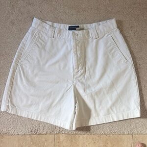 Dockers Women's White Casual Cotton Bermuda Shorts